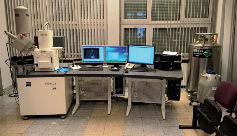 Skaningowy mikroskop elektronowy Supra 25 firmy Zeiss