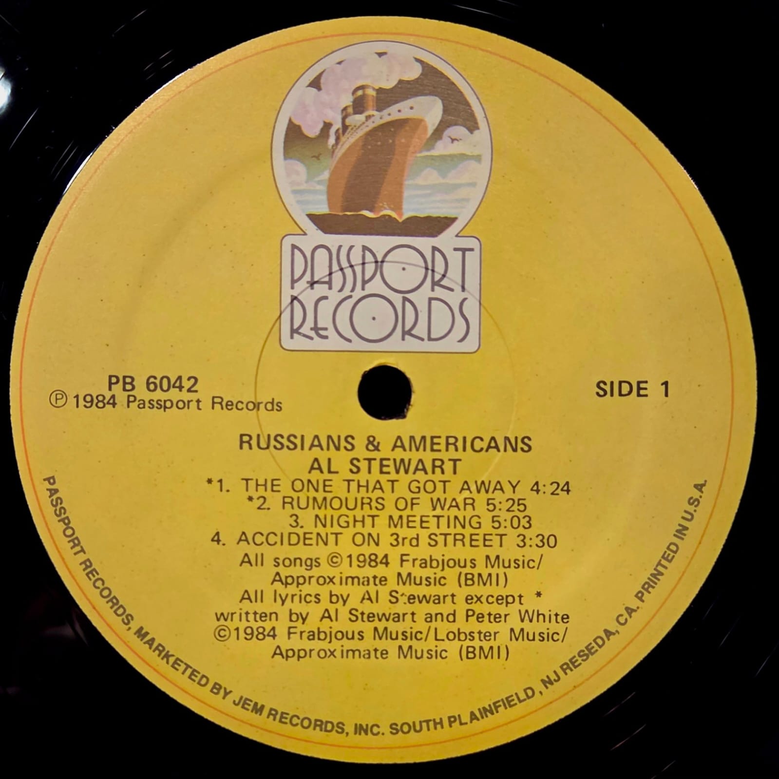 Russians & Americans - AL STEWART Płyta winylowa LP - Vinylhouse - sklep z muzyką na płytach winylowych